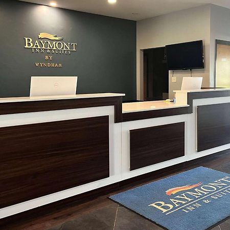 Hotel Baymont By Wyndham Indianapolis Northeast Exterior foto