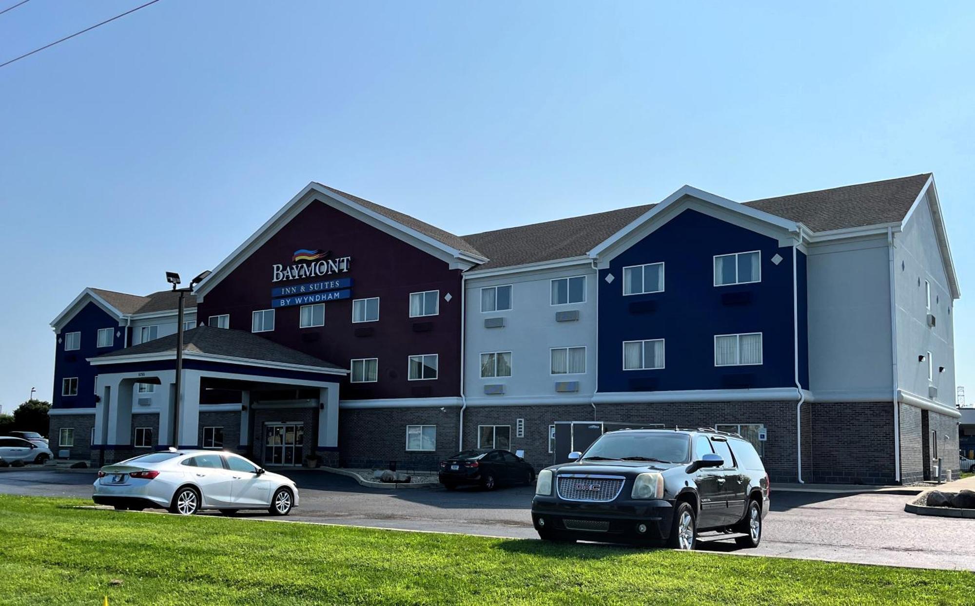 Hotel Baymont By Wyndham Indianapolis Northeast Exterior foto