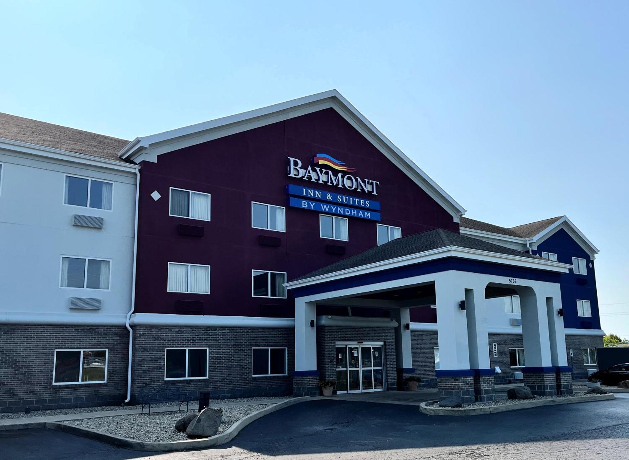 Hotel Baymont By Wyndham Indianapolis Northeast Exterior foto