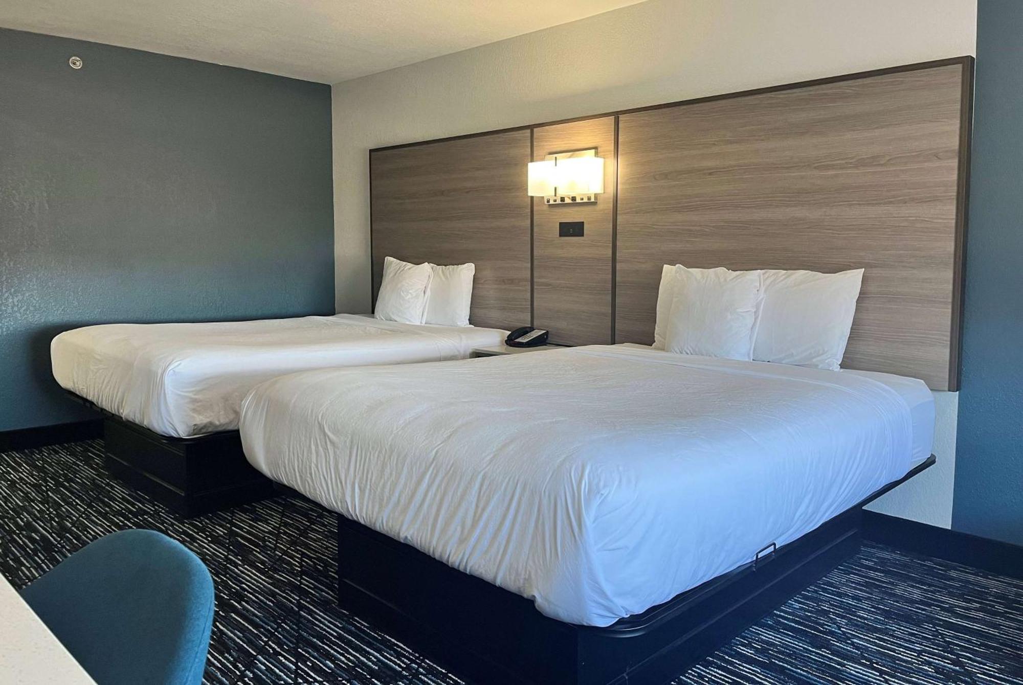 Hotel Baymont By Wyndham Indianapolis Northeast Exterior foto